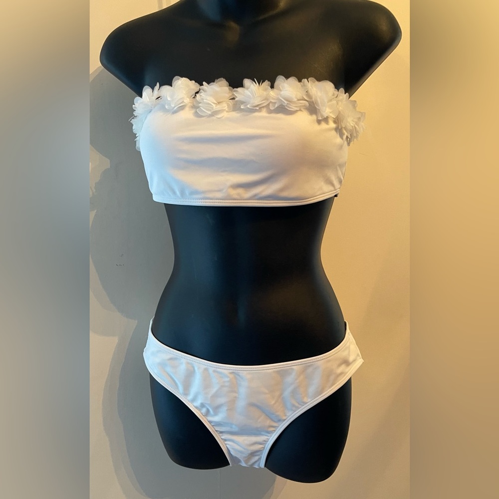 Shein White Strapless Bikini Set Size Medium